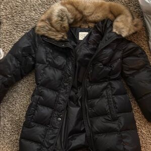 Black Puffer Jacket with Faux Fur Collar